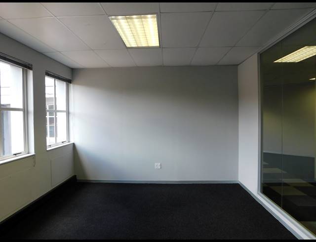 443M² OFFICE TO LET IN ILLOVO
